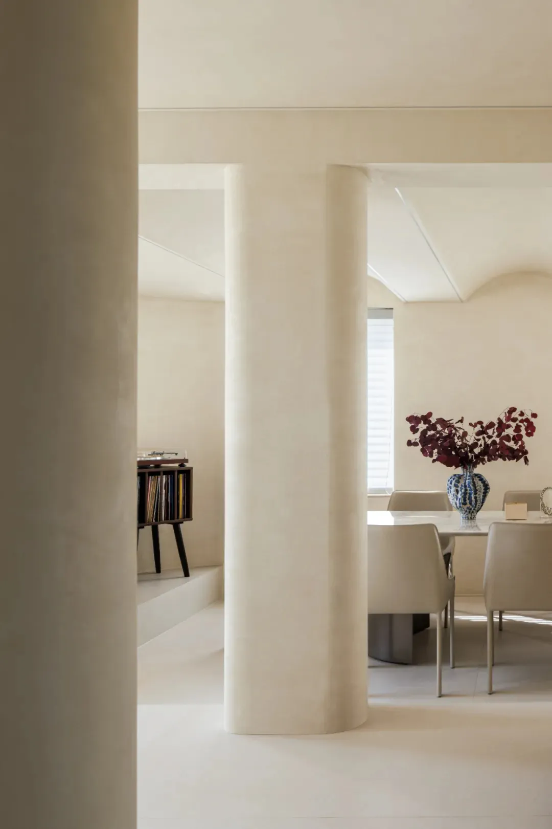 奶油轻侘寂，将生活过成一场私人艺术展-17