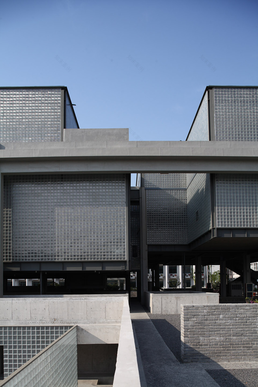 宁波柯力博物馆-混凝土框架与玻璃盒交响曲-32