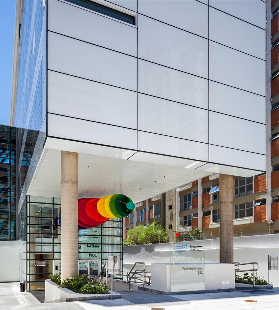 巴西 GRAACC 医院 | 绿色健康与现代艺术的完美结合-5