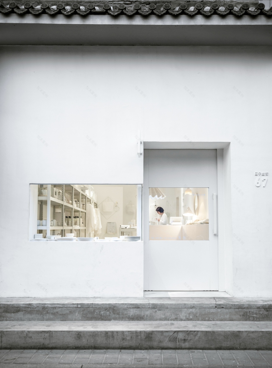 好白商店的“好灰”世界-27