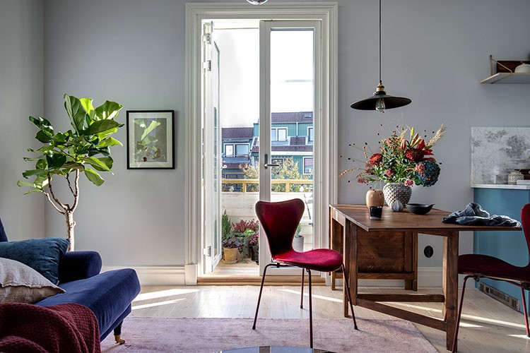 蓝色调的斯堪的纳维亚风格家居设计-18
