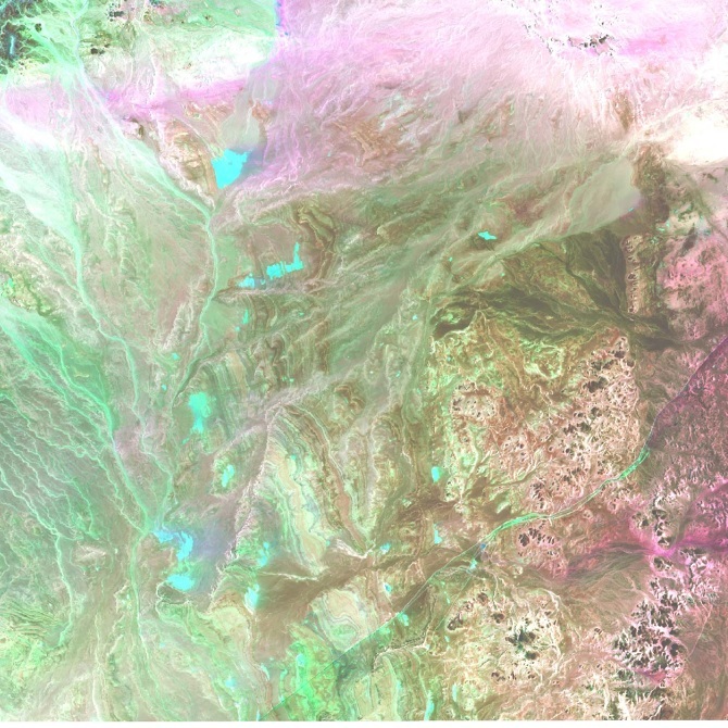 Blue Farmland可译为蓝色农田,但huaikuanchung不是一个常见的英文词汇或有公认含义的词语,不清楚其确切指的是什么,无法完成该部分的准确翻译 丨以色列-54