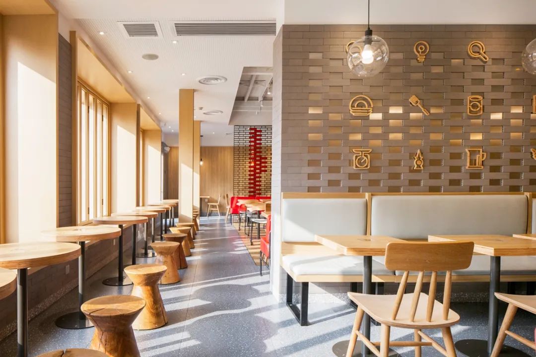 杭州西子湖畔 KFC 餐厅 | 新旧融合的“印象西湖”-29