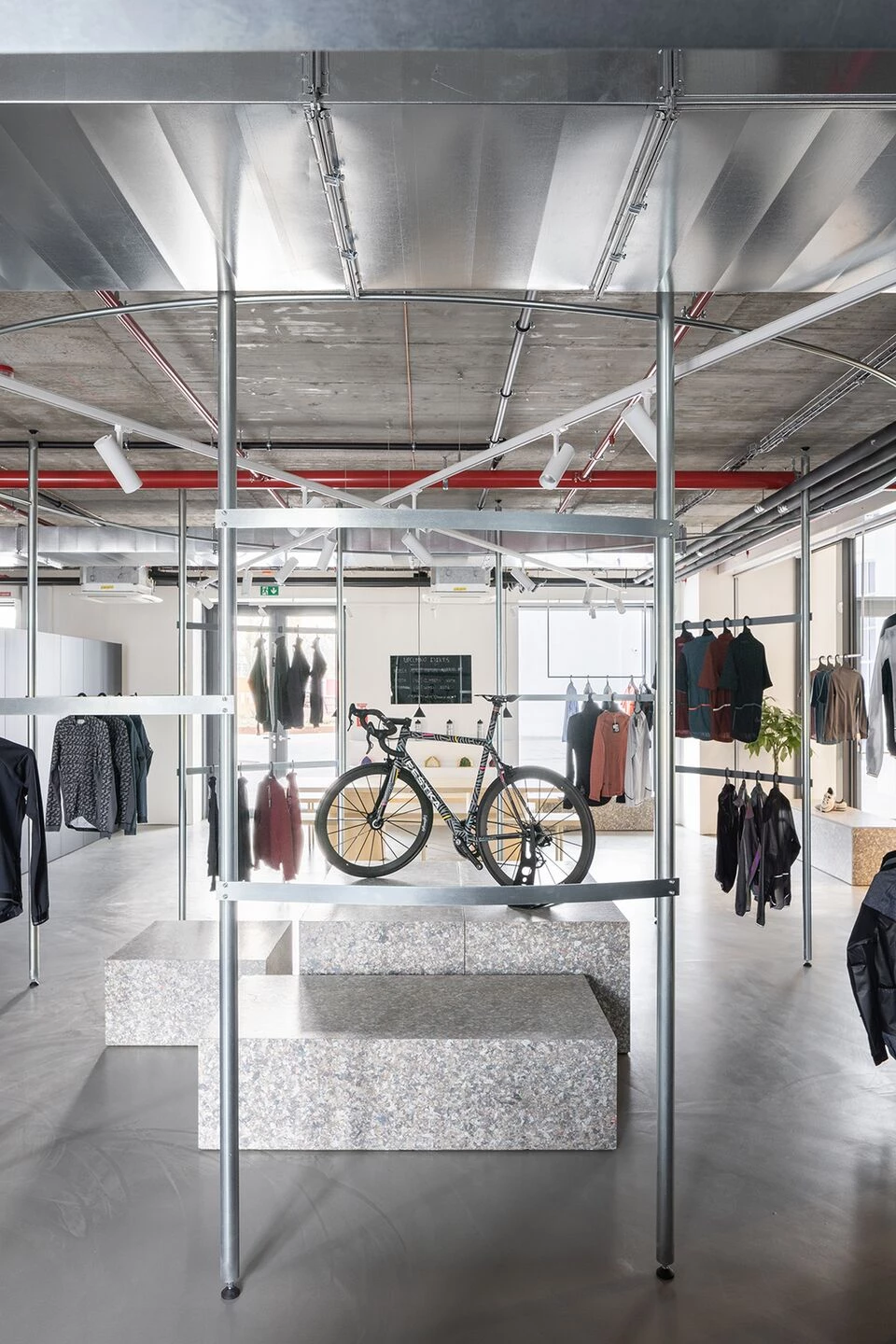 Isadore 商店室内设计丨斯洛伐克布拉迪斯拉发丨Grau Architects-25