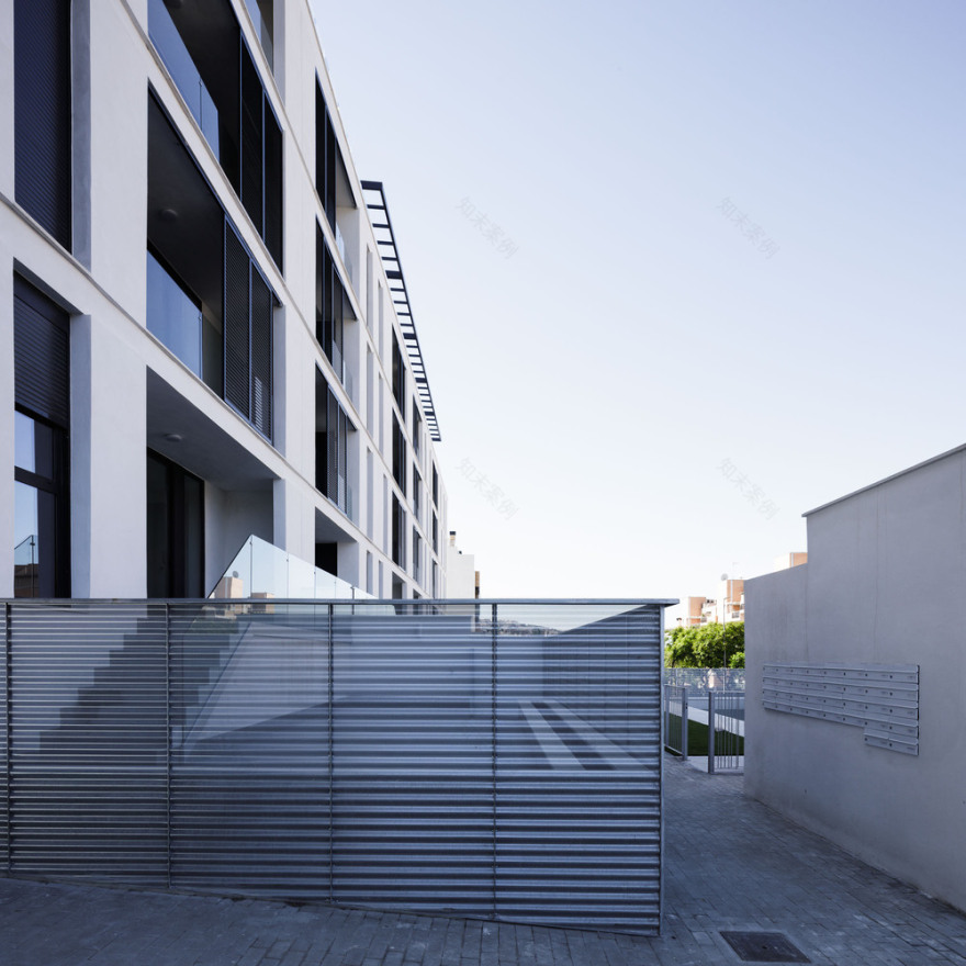 西班牙马拉加 Huerta Nueva 住宅建筑设计丨Bakpak Architects-27