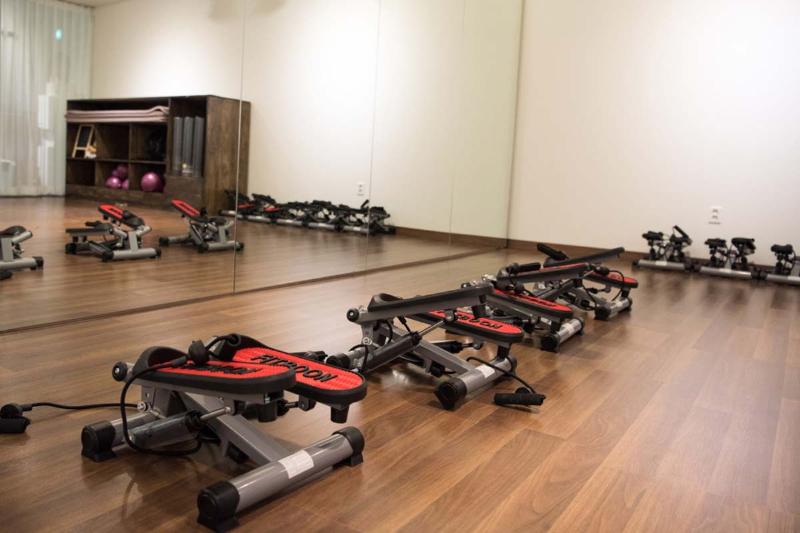 光影交织的绘图空间-10