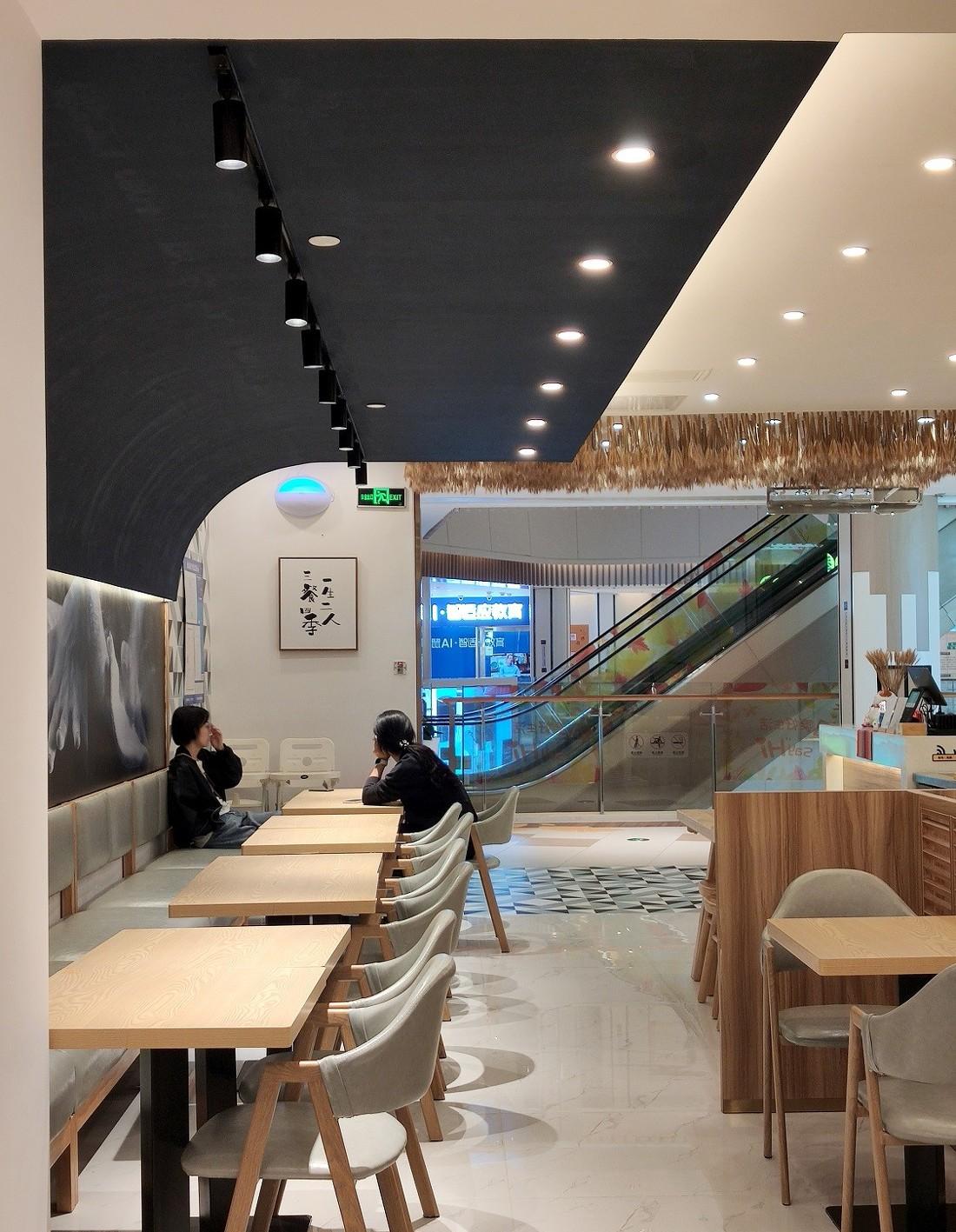 一家打造“差异化”的纯手工水饺店-17