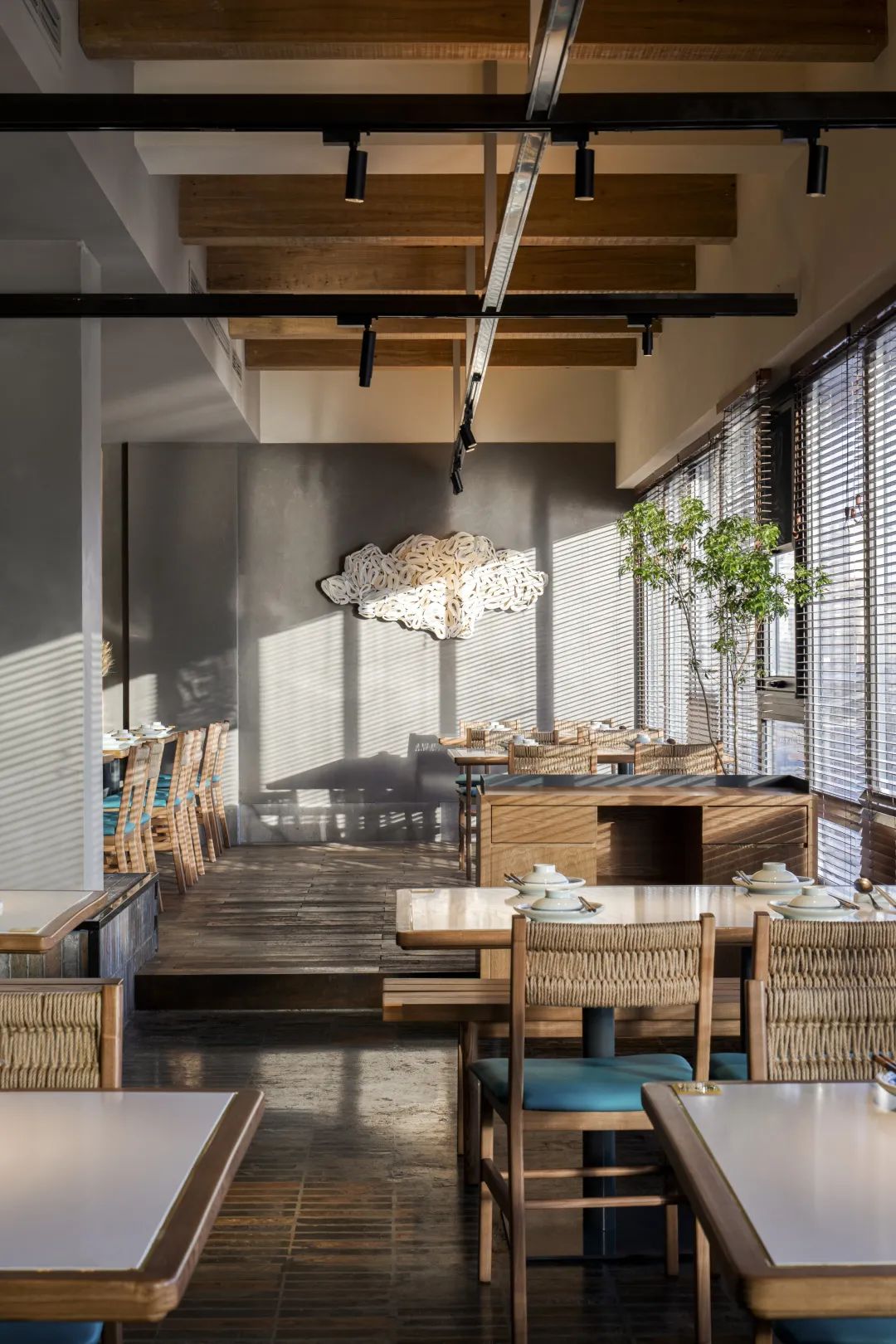 0776 食堂丨IN.X 屋里门外设计-35