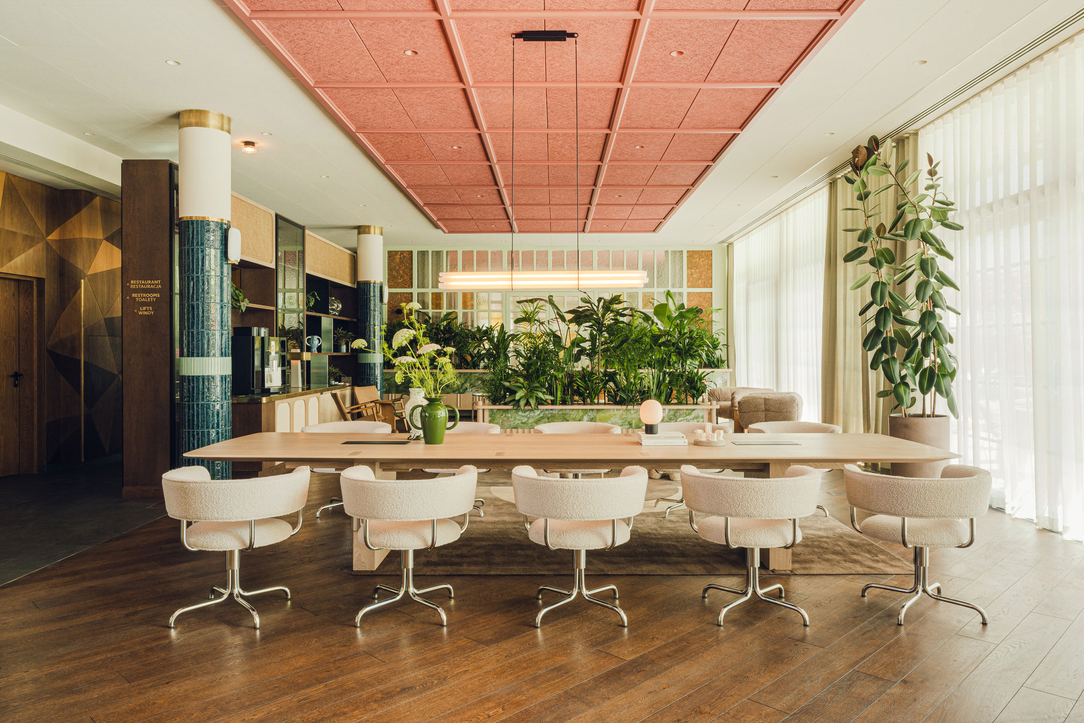 西餐厅丨波兰波兹南丨Holloway Li-33