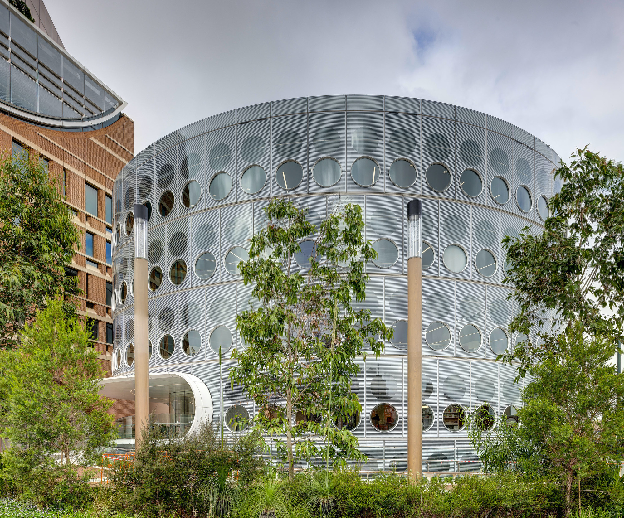 Liverpool Civic Place and Yellamundie Library / fjcstudio-13