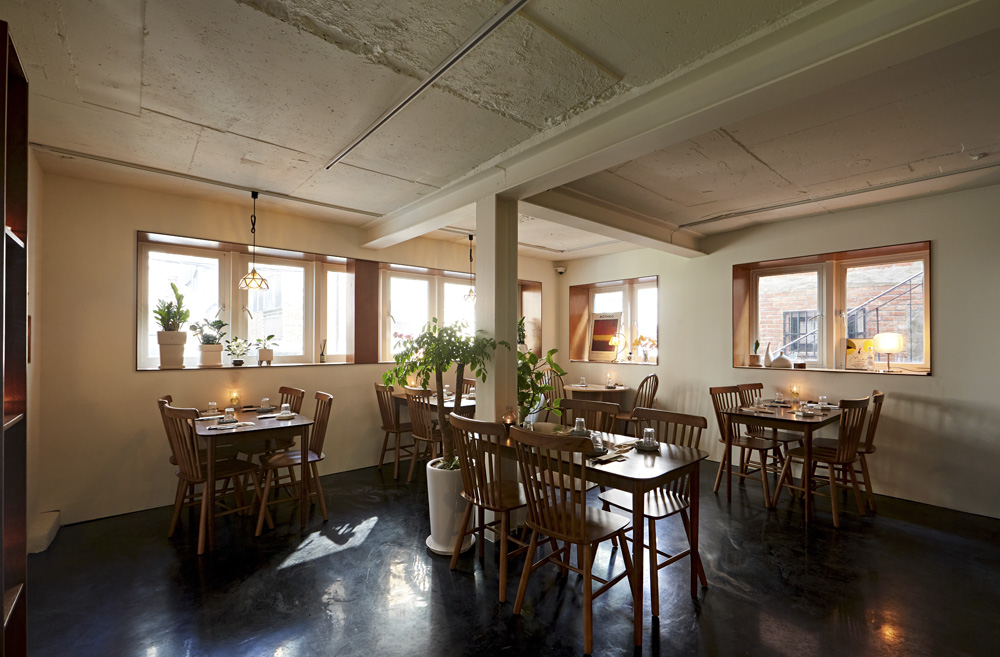 韩式美食空间 | 16 坪木质自然风室内设计-8