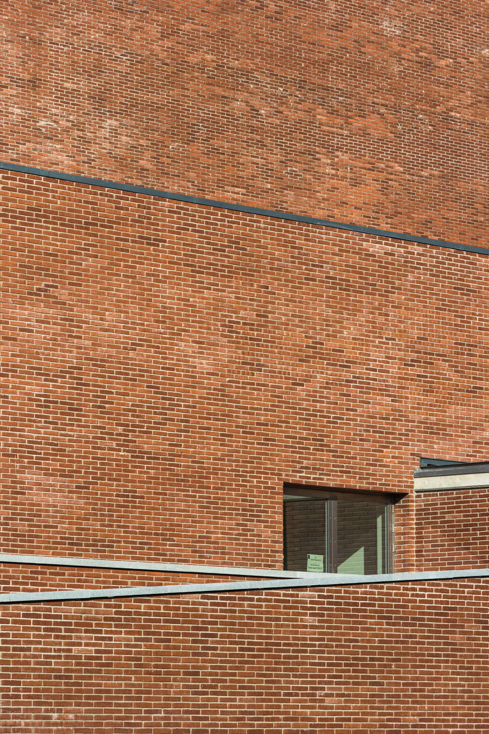 Llinars del Vallès礼堂剧院，西班牙 / Álvaro Siza Vieira + Aresta Arquitectura-27