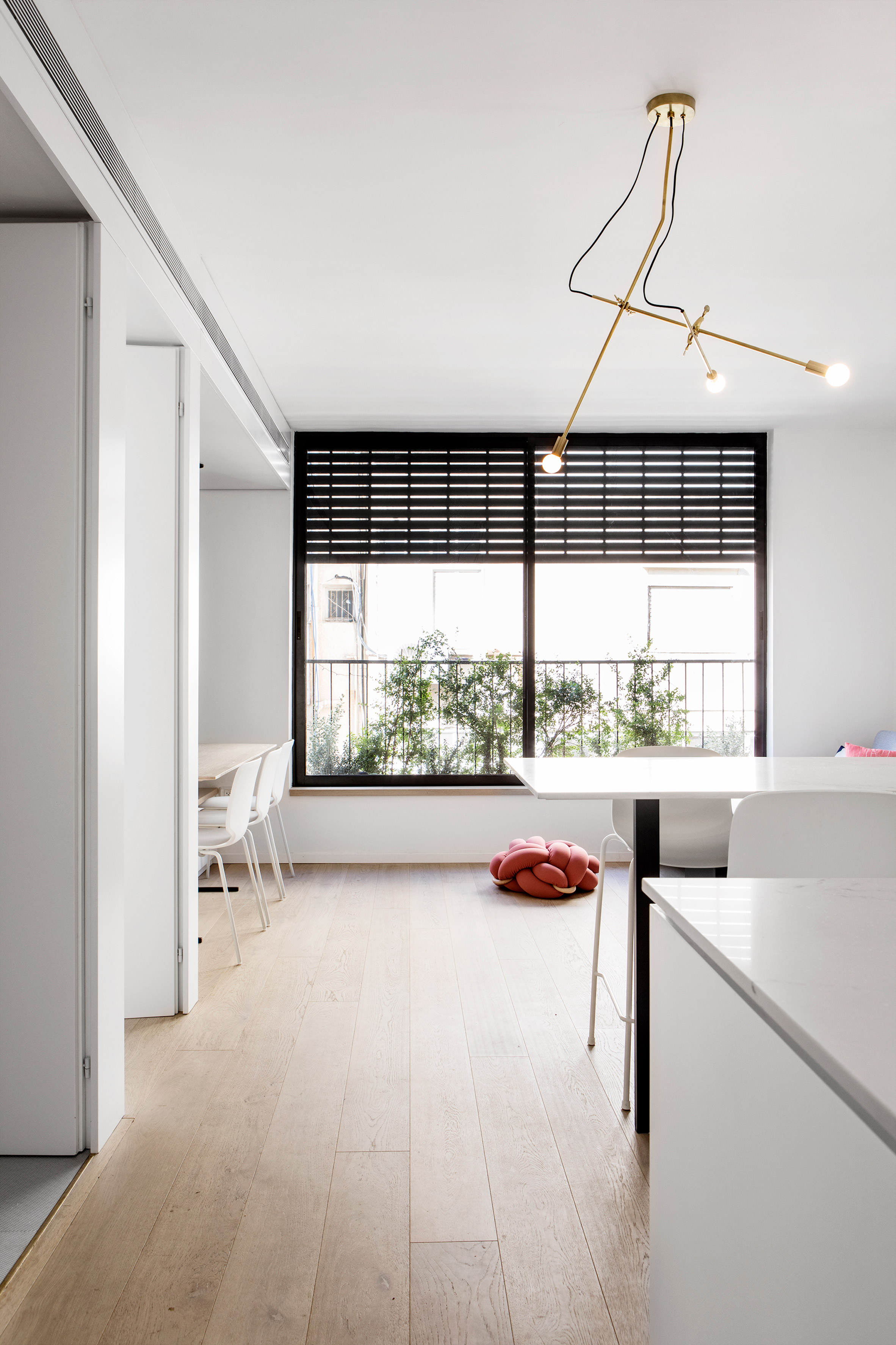 Maayan Zusman replaces walls with cabinets to save space in Tel Aviv home-15