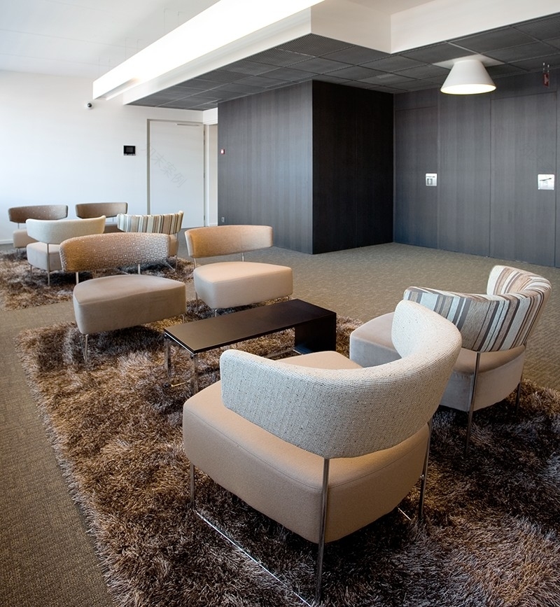 办公建筑 Cegeka 及地方政府大楼设计亮点-4