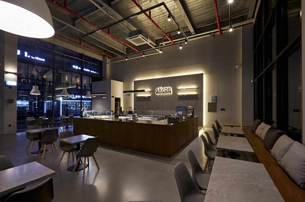 首尔 34 坪现代风格咖啡厅设计-3