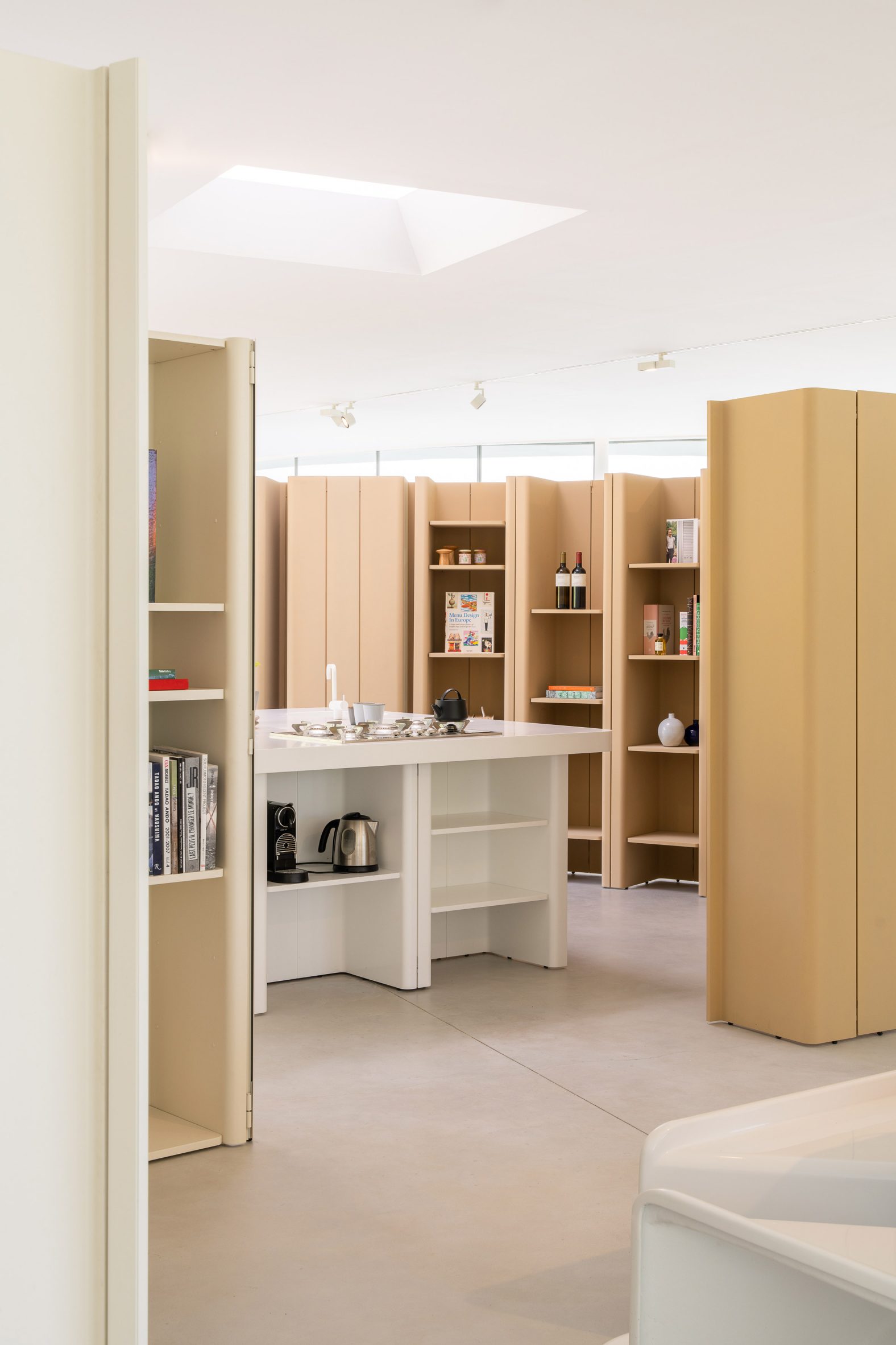 曲线自由,空间无限——法国 Château La Coste 展览馆-21