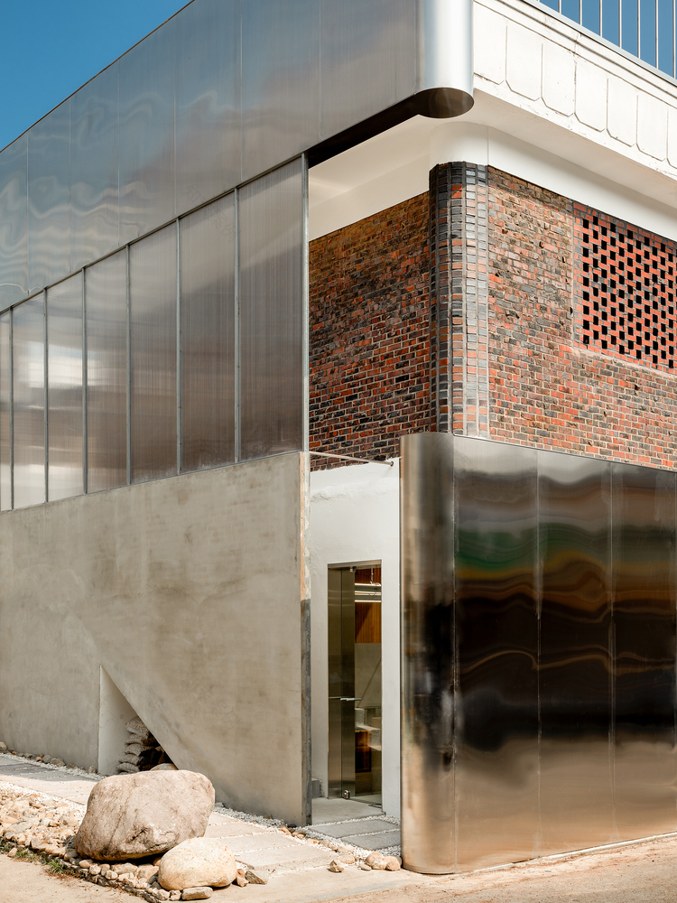 首尔独特风格面包店室内设计项目丨韩国首尔-15