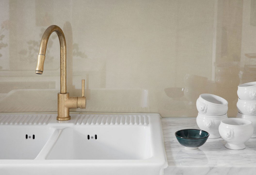 瑞典公寓 | 黑白条纹卧室的温馨北欧风-10