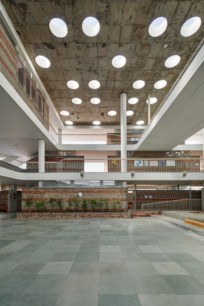 印度乡村校园新地标 | 融入本土元素的低成本绿色设计-58