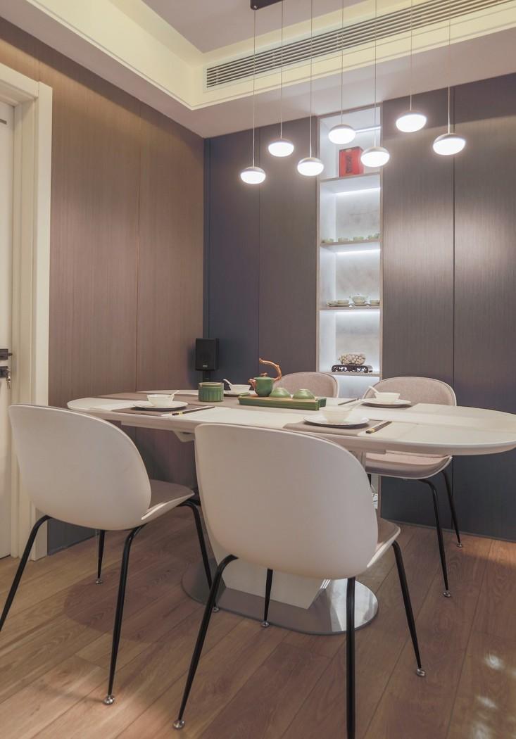 原木灰的现代艺术之家-14