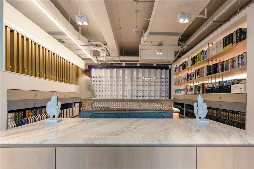 达明·纸间画廊 | 剧场式办公空间,展现品牌活力-30