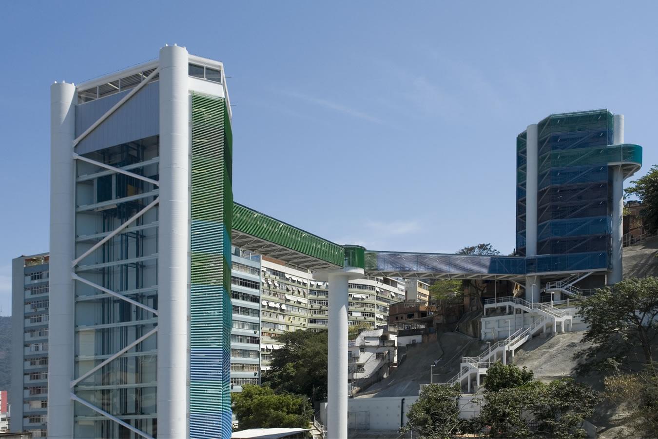 巴西里约热内卢" Cantagalo 社区空中走廊"设计-2