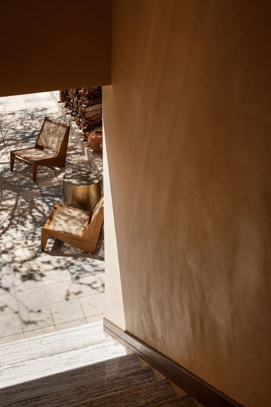 泸沽湖秋山酒店丨(YID)成都易禾上品室内装饰设计有限公司-40