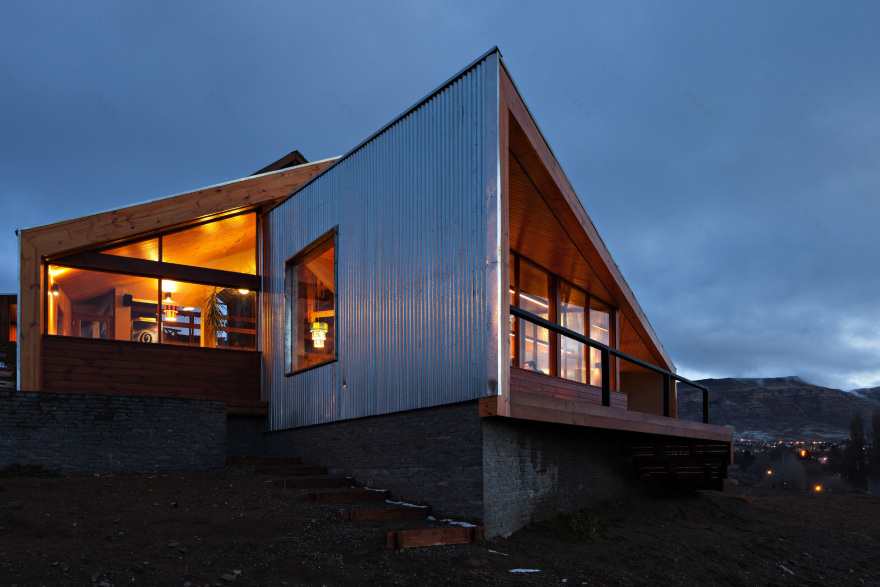 Calafate Hostel / Hauser Oficina de Arquitectura-27