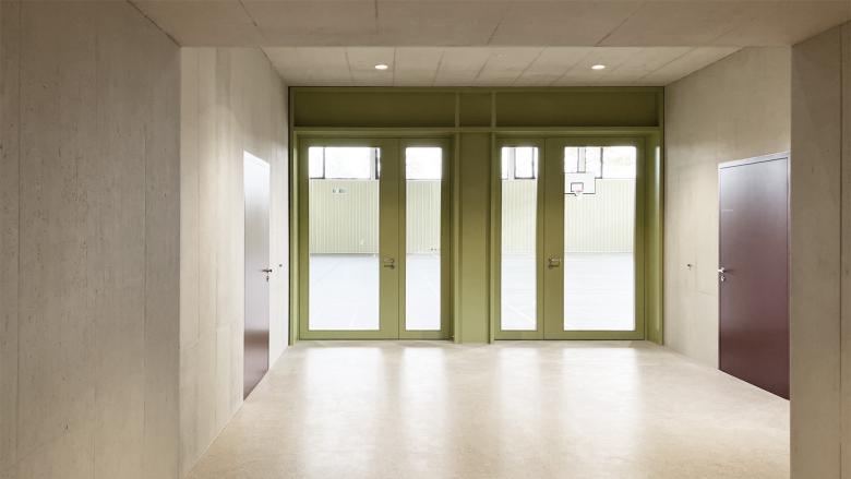 多功能厅丨瑞士丨Meyer Gadient Architekten-9