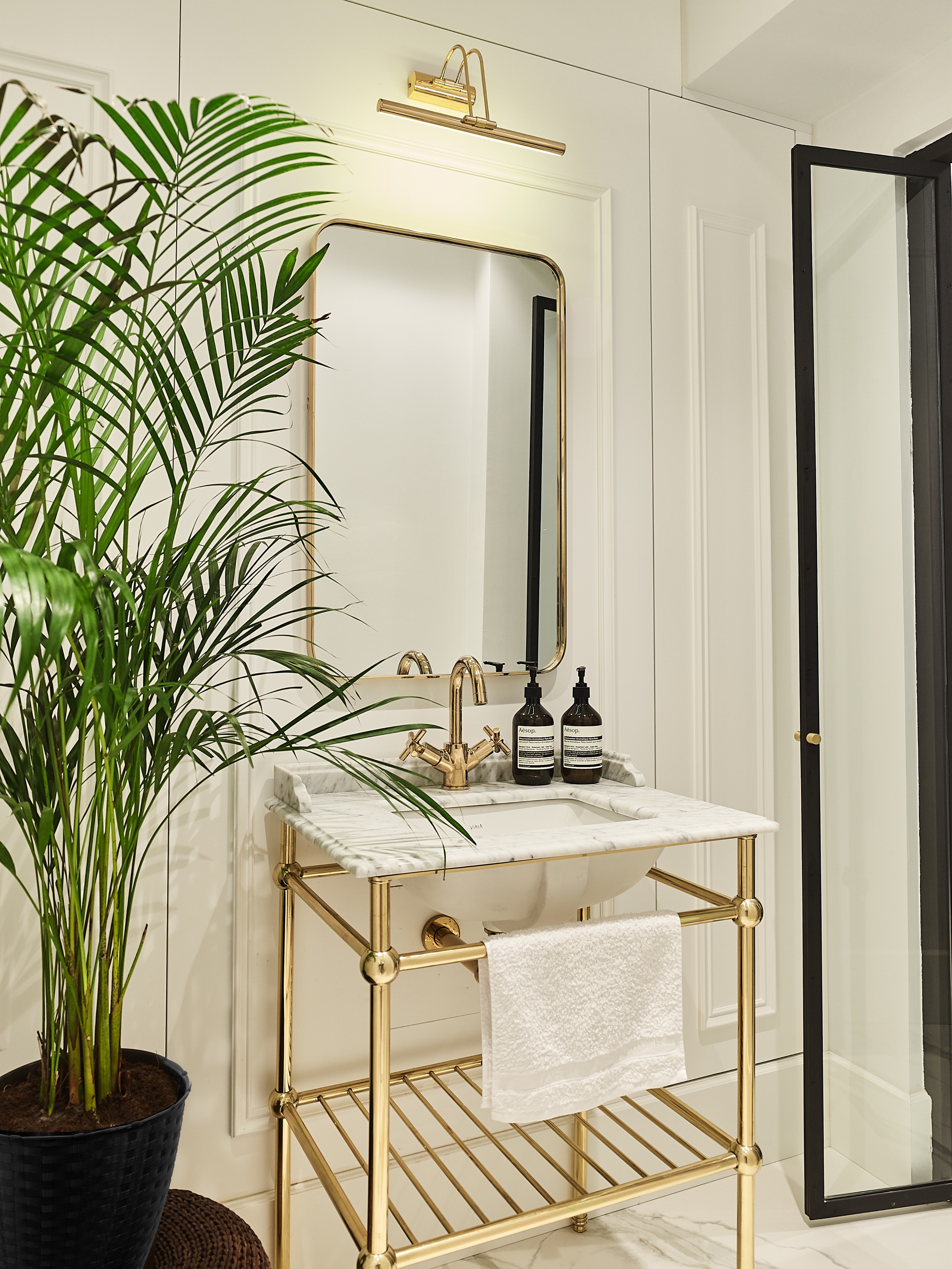 伊斯坦布尔高端住宅区的热带风格公寓设计-32