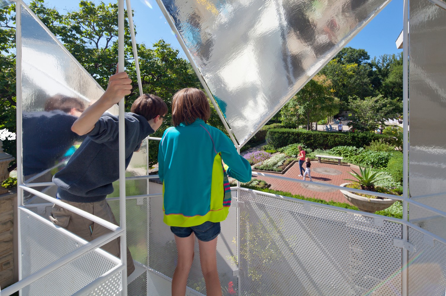 “反射”树屋-10