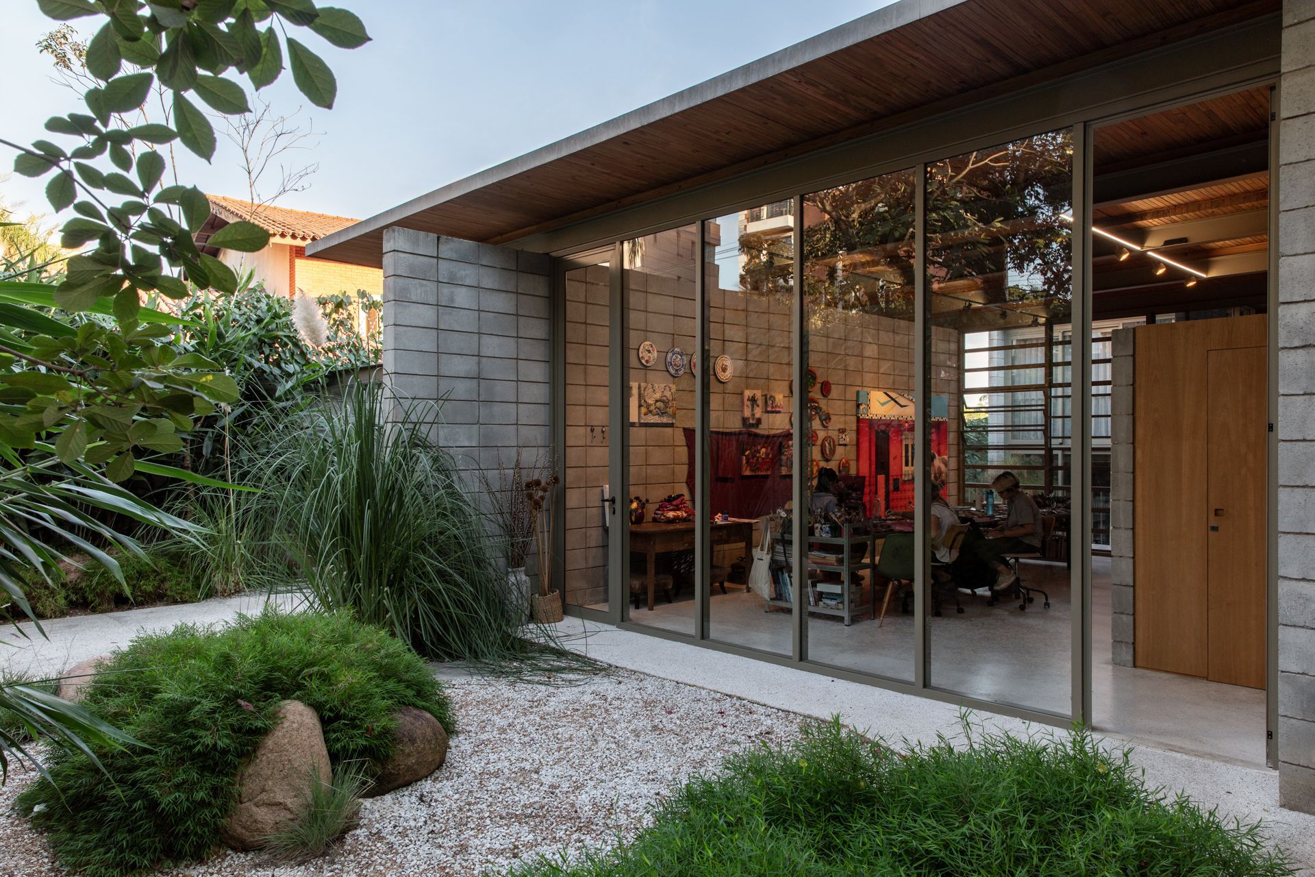 工作室和住宅 EA丨巴西圣保罗丨AMZ Arquitetos-23