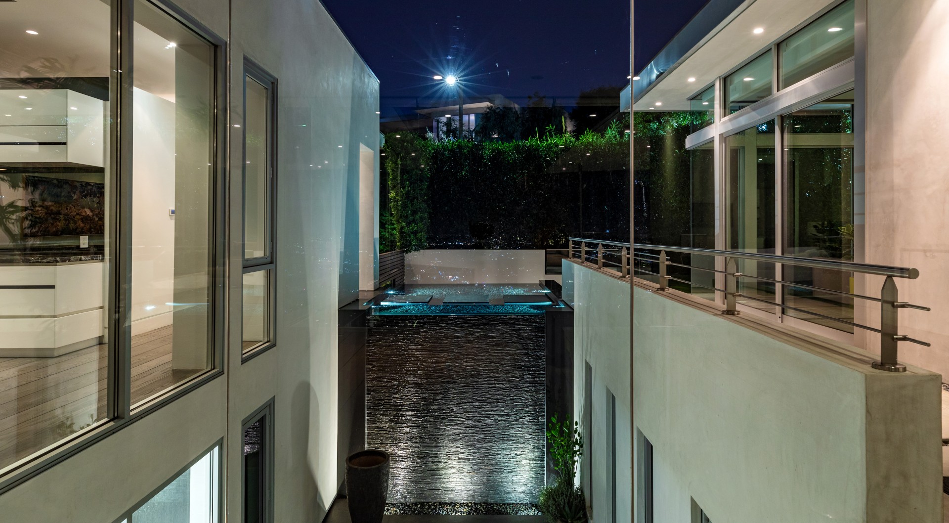 Blue Jay way 1  McClean Design-18