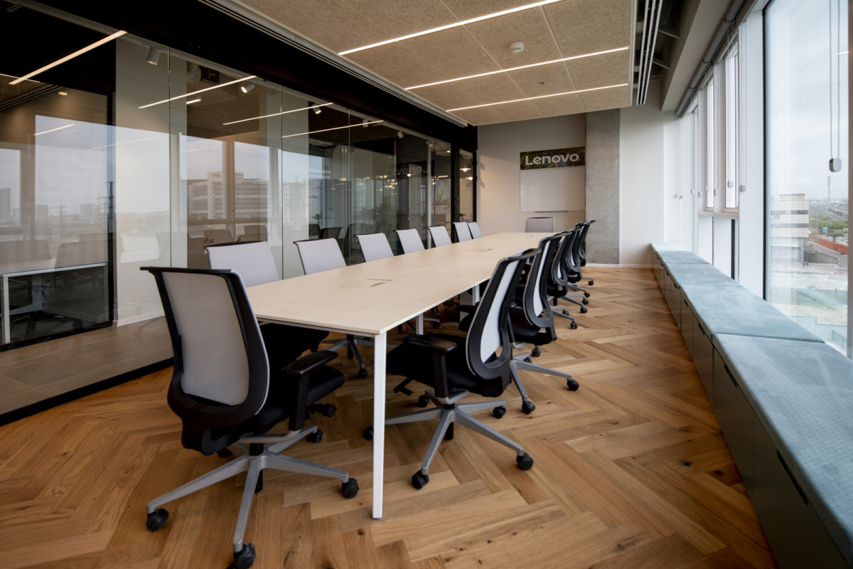 联想以色列办公室 - 温暖现代的协作空间-19