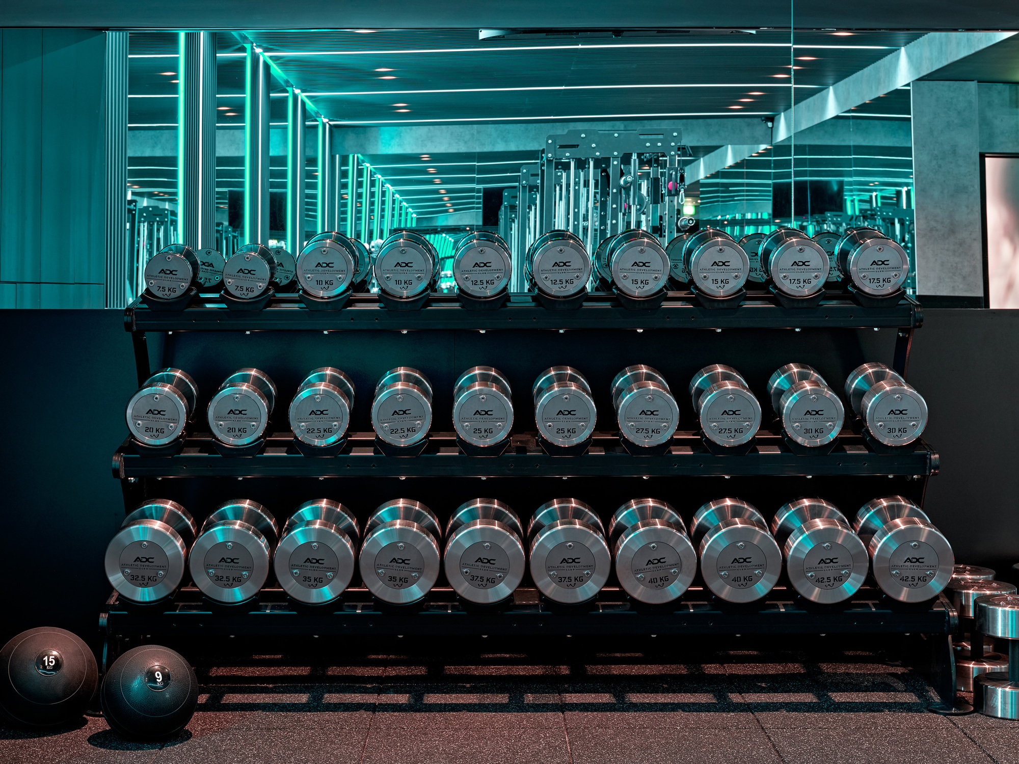 竞技发展俱乐部，弗吉尼亚工作室丨英国伦敦-17