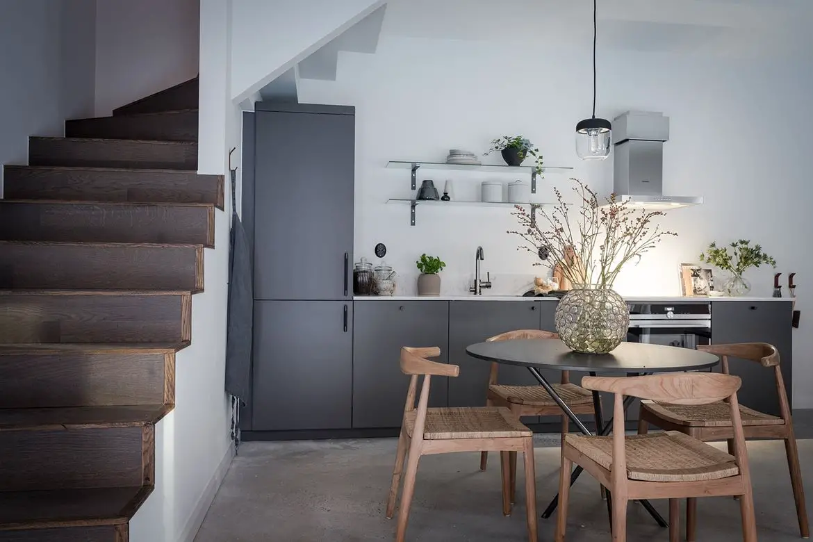 瑞典木质结构 duplex 公寓，打造温馨男女共融空间-7