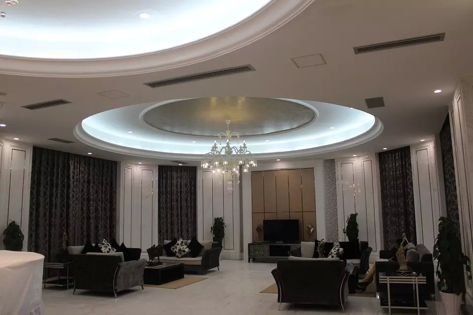 房地产售楼部案例-22