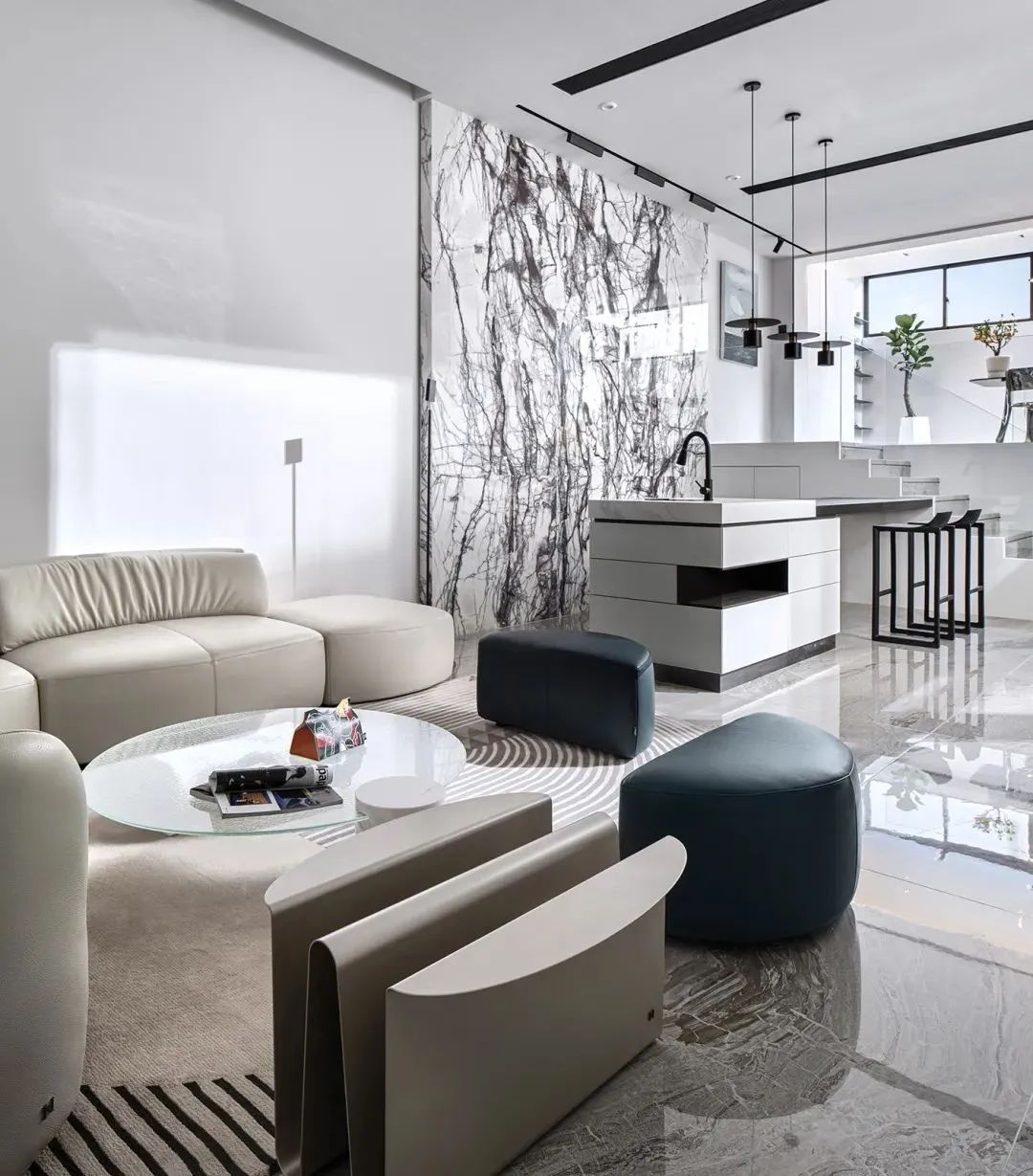 纯白复式叠墅设计-1