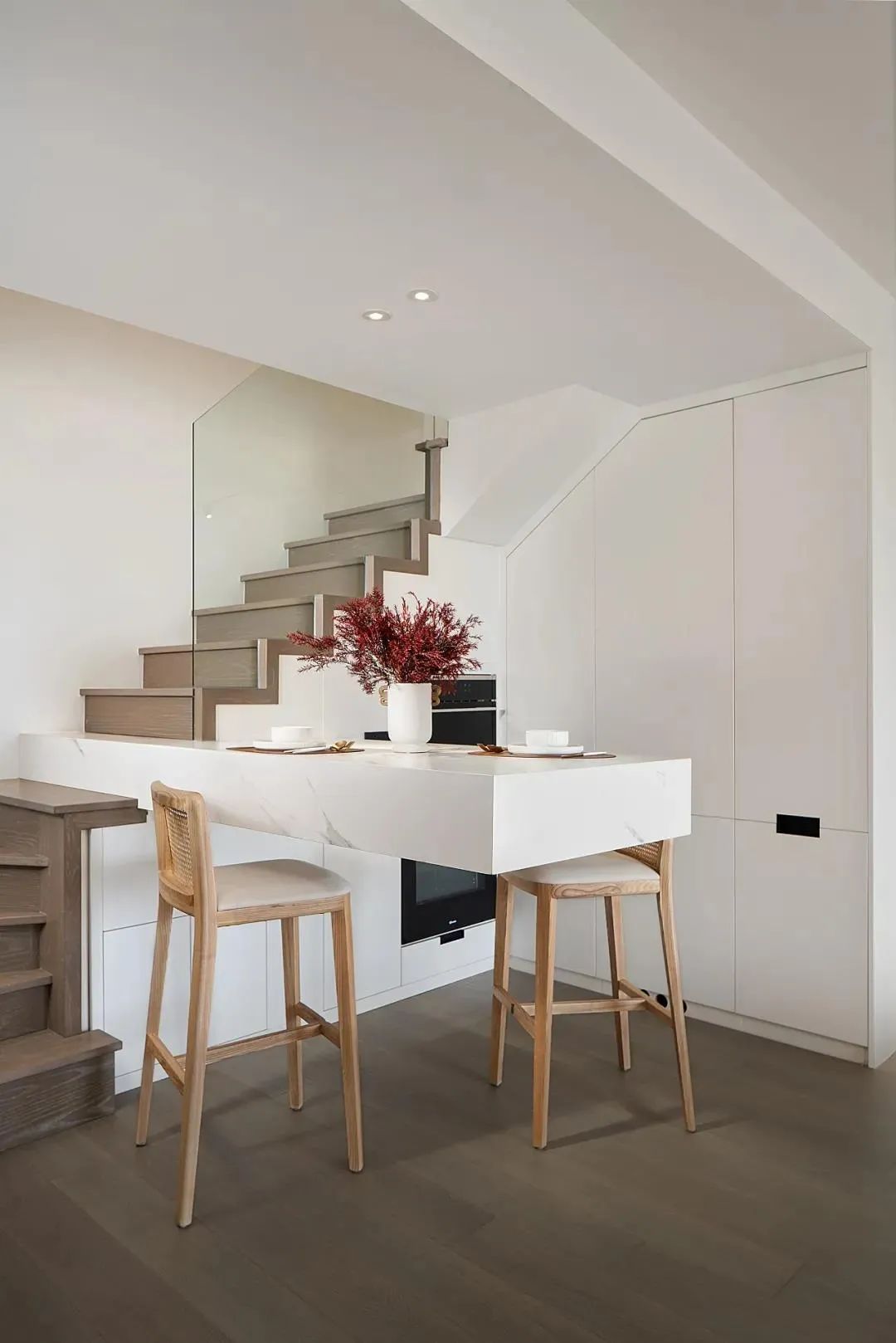 极简复式公寓设计丨林凯平-15