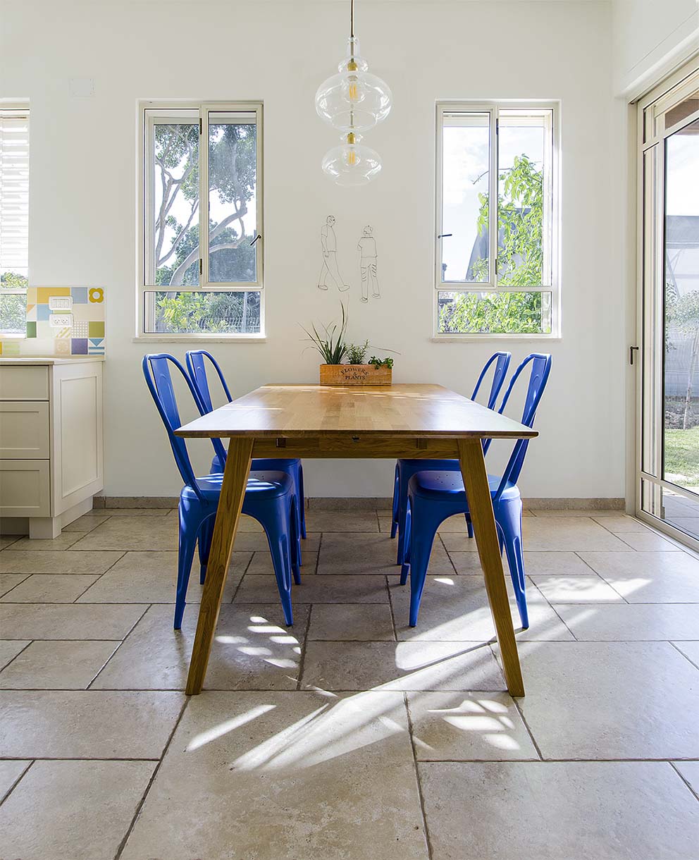 הבית בעין כרמל（阿因卡梅尔之家）丨以色列丨设计师 תמי שלוש,建筑师 נגה אבלגון-15