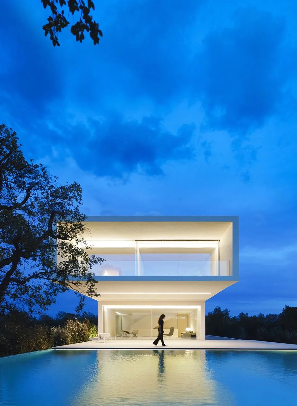 Camiral住宅：由环境雕塑而成的形态-112