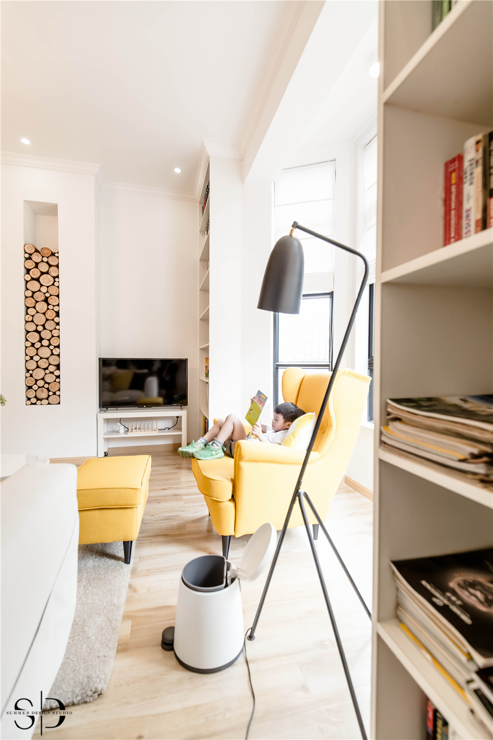 童话王国 | 丛林氧吧般的浪漫尖顶套间设计-9