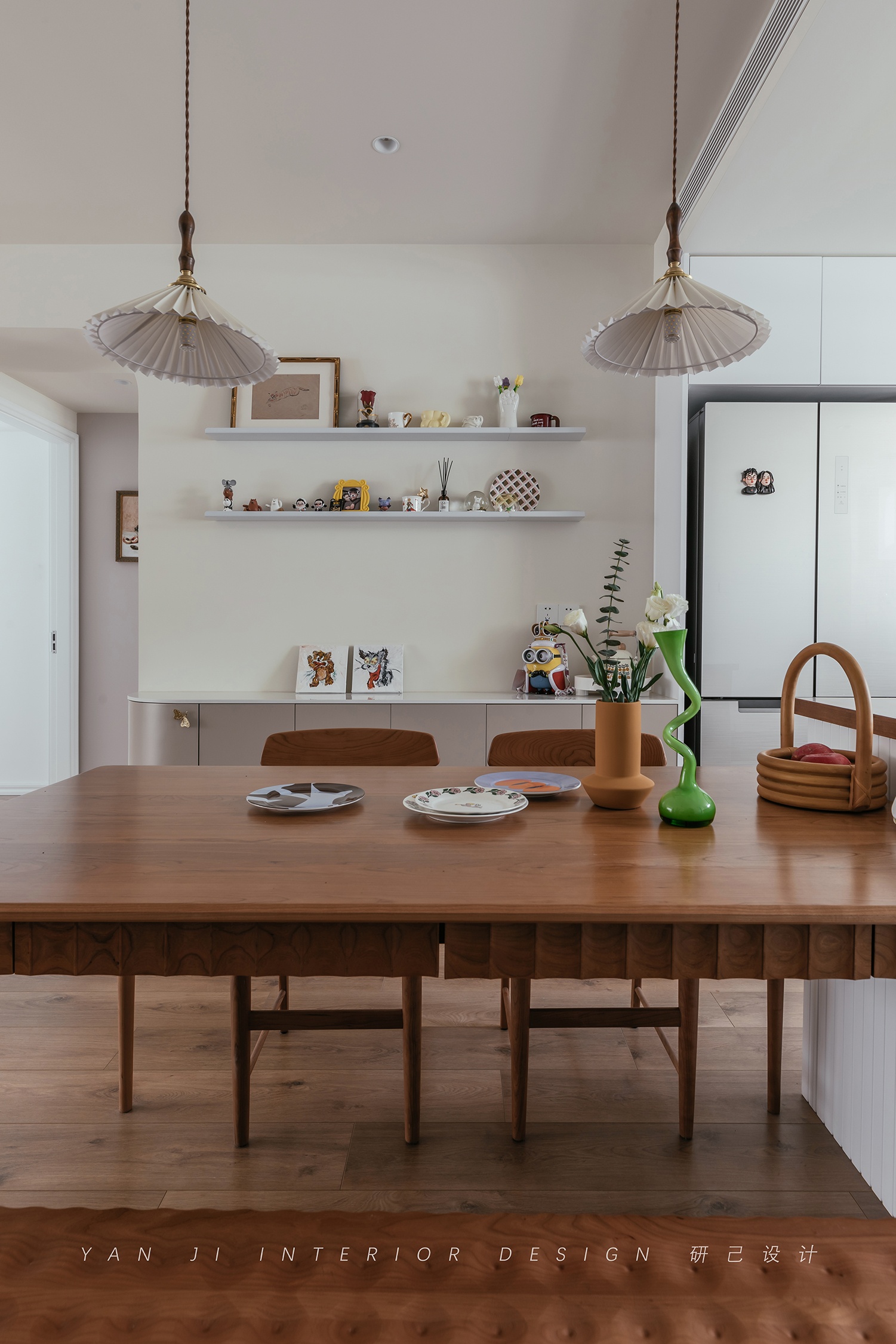 奶油轻复古 杂货铺般的丰富空间丨中国芜湖丨研己设计-35