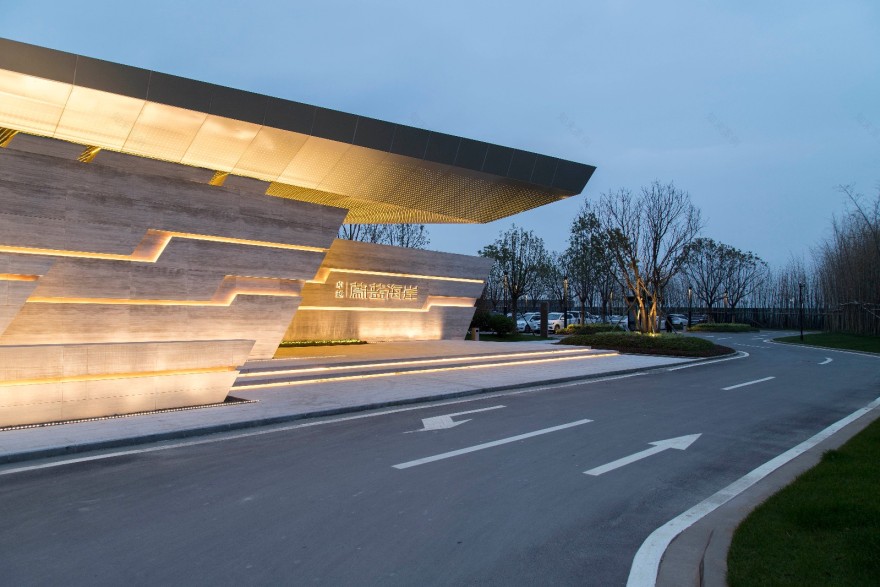 卓越蔚蓝海岸销售中心 - 水迹 道胜设计-2