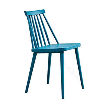 都市与自然的和谐交融——160 平米法国高山家庭住宅设计-2