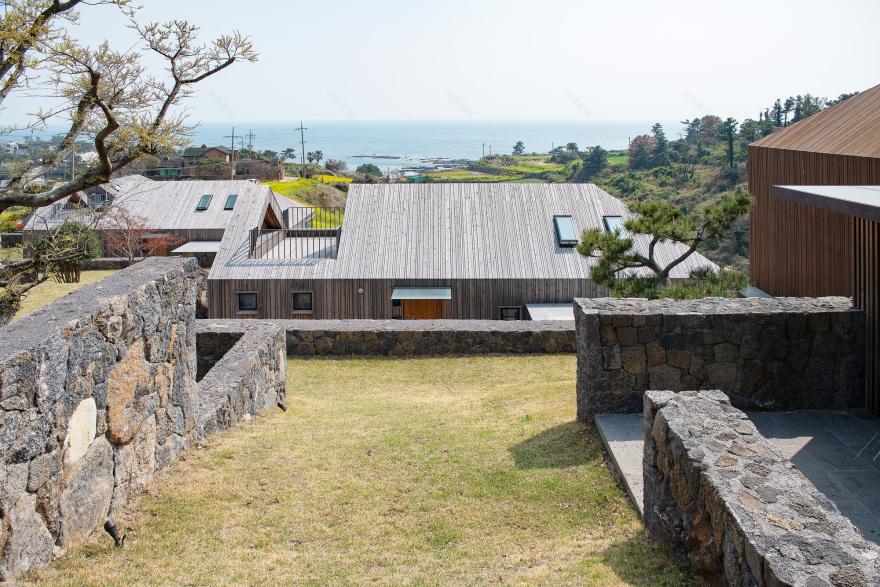 风山之屋丨韩国丨Doojin Hwang Architects-28