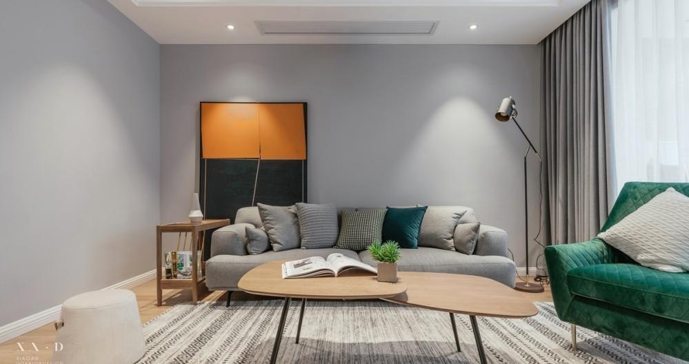 
灰色的基调，犹如一场不经意实现的憧憬 -1