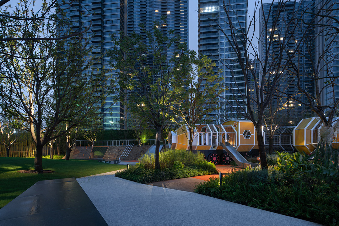 Wuhan Chenjia 100 Locomotive Paradise - La V-onderland - L&A GROUP | To Create a Better Environment-41