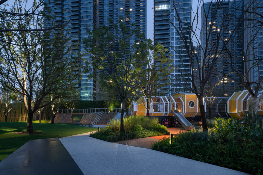 Wuhan Chenjia 100 Locomotive Paradise - La V-onderland - L&A GROUP | To Create a Better Environment-41