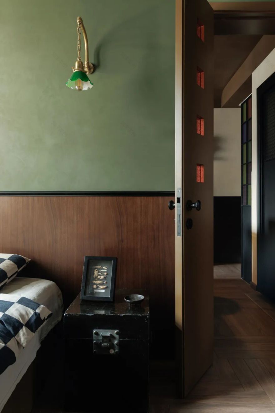 SAS边角边|故宫旁“老破小”变身复古两居-124